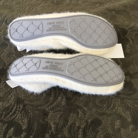 Nine West Bedroom Slippers - Picture 3 of 3